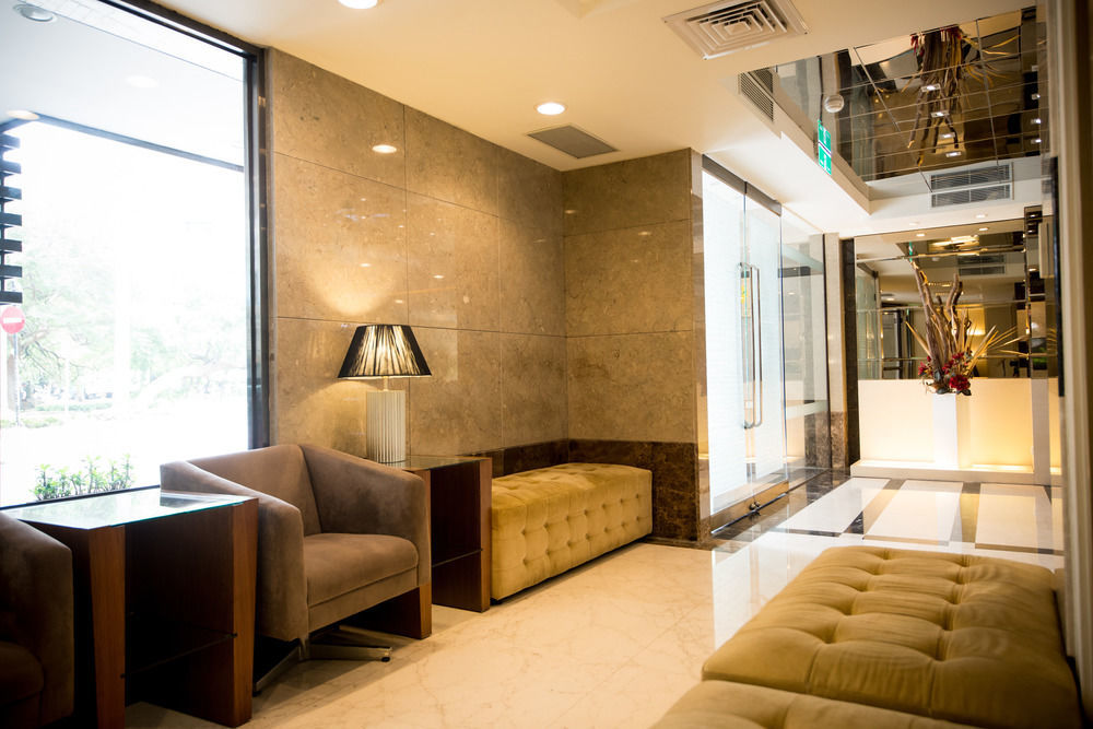 Shin Yuan Celeb Metro Hotel Kota Hsinchu Bagian luar foto